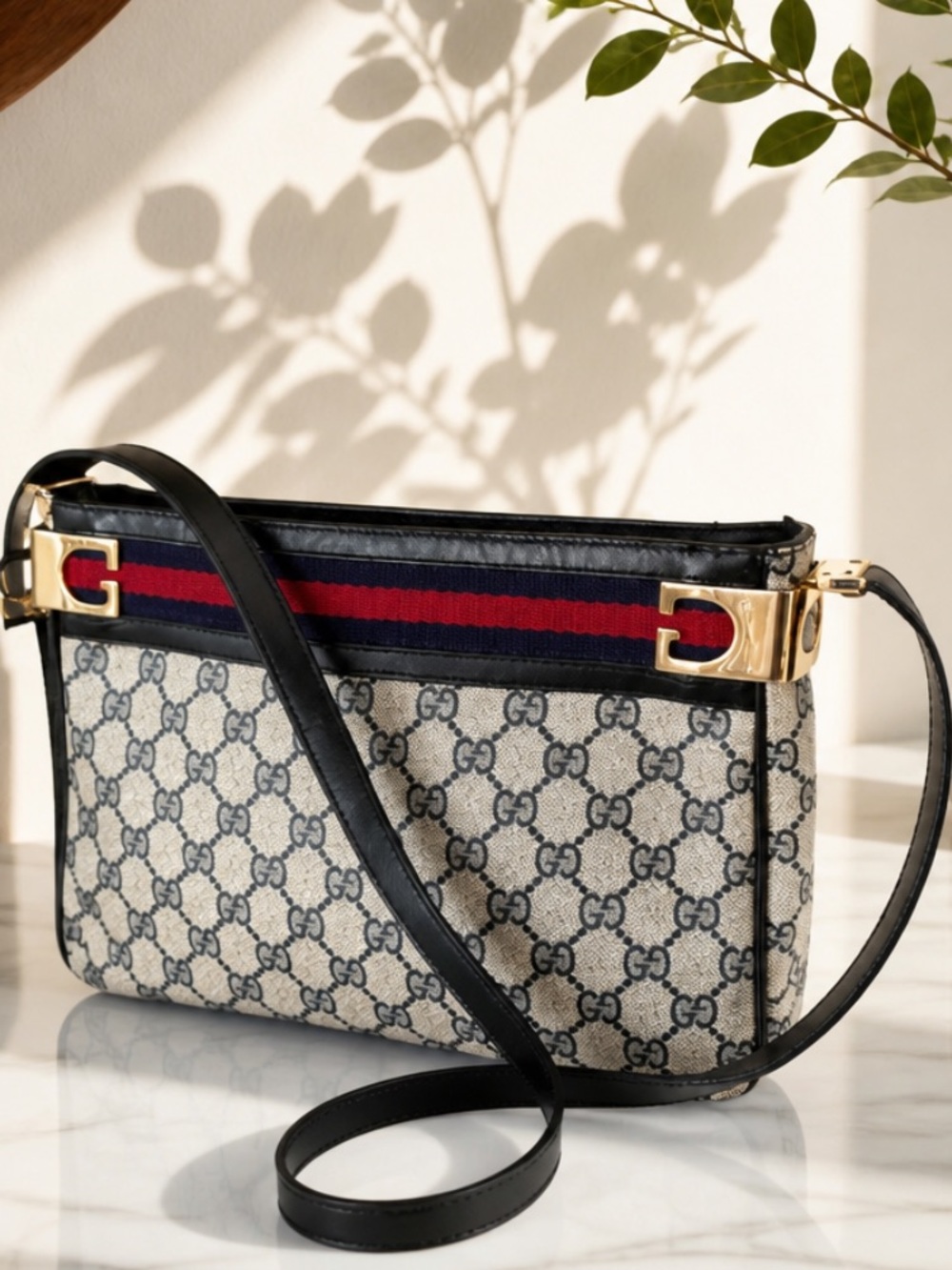✋🛑PRICE DROP ✋🛑Authentic Sherry Line Shoulder/Bag Gucci